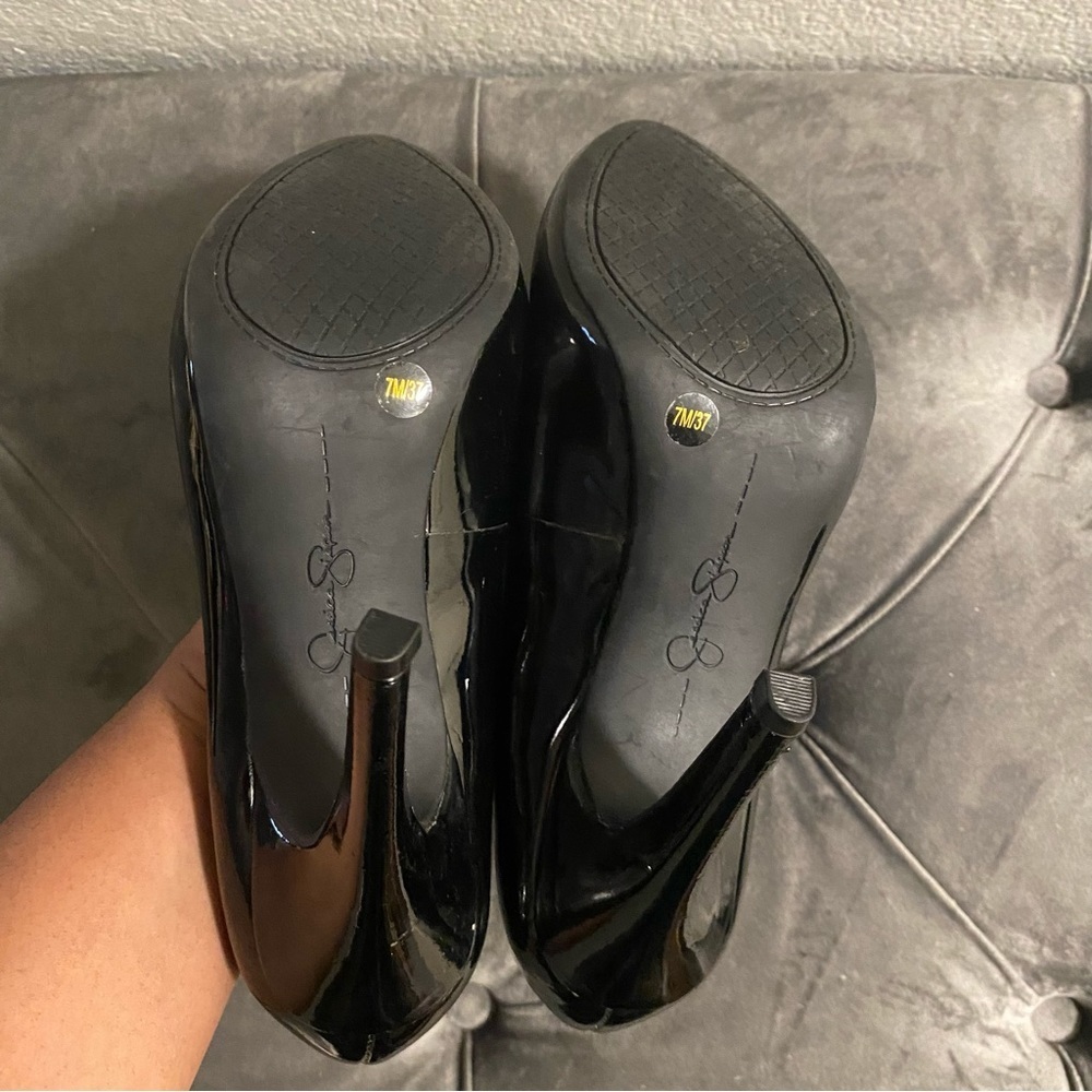 EUC Jessica Simpson Patent Leather Callie Pumps - Size 7 - Picture 7 of 8